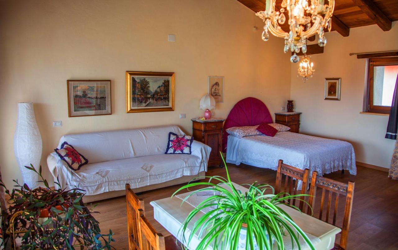 Magiche Langhe Bed & Breakfast Paroldo Exterior photo