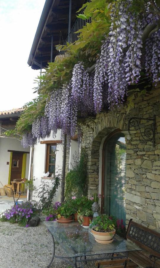 Magiche Langhe Bed & Breakfast Paroldo Exterior photo